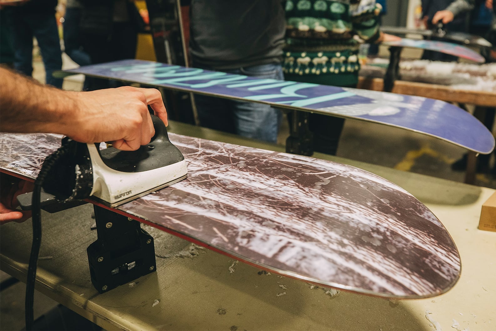 Do you need to wax a new snowboard?
