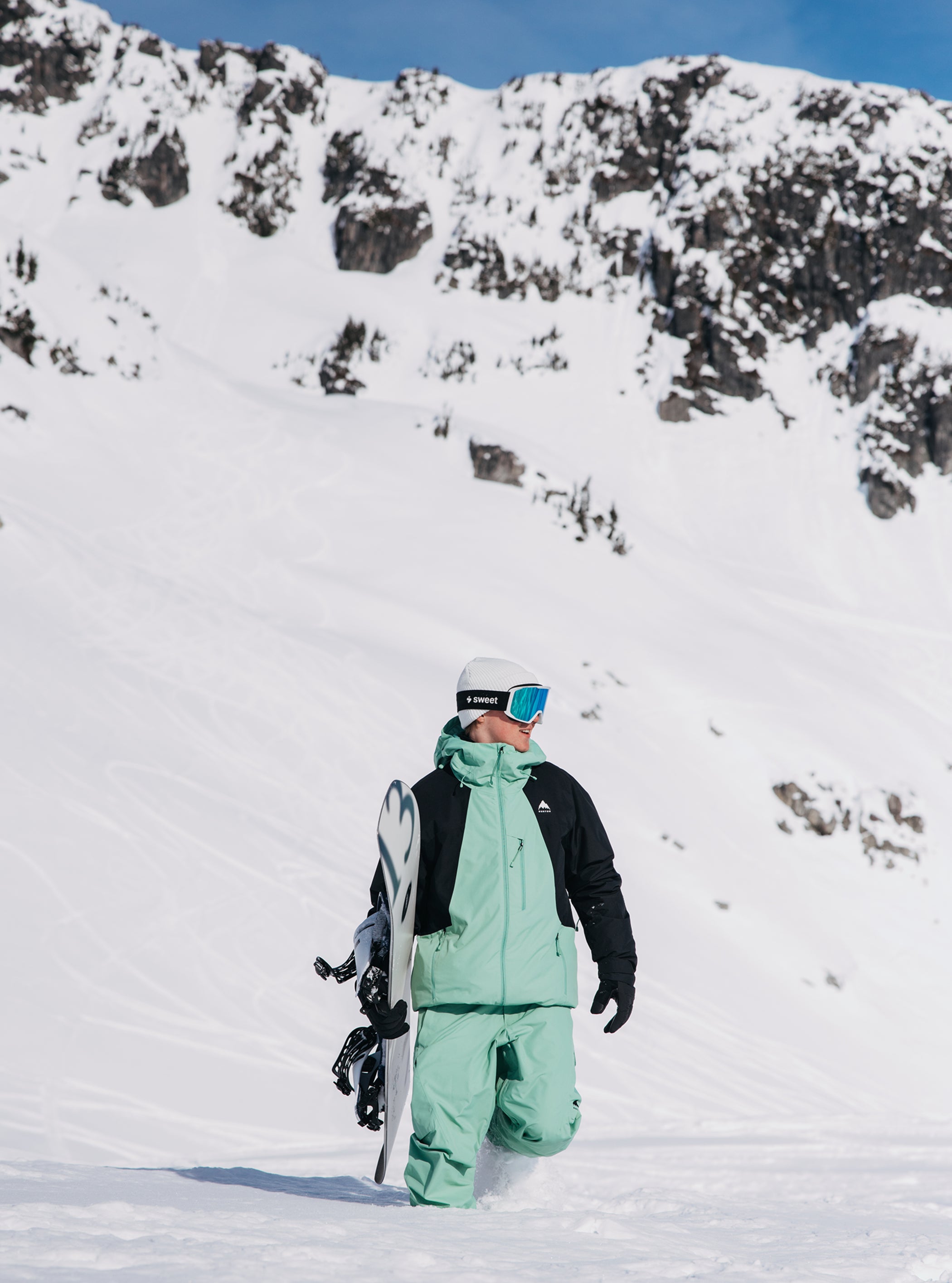 Product image of Men's Burton Reserve 2L Insulated Jacket[Variant:Soft Sage / True Black]