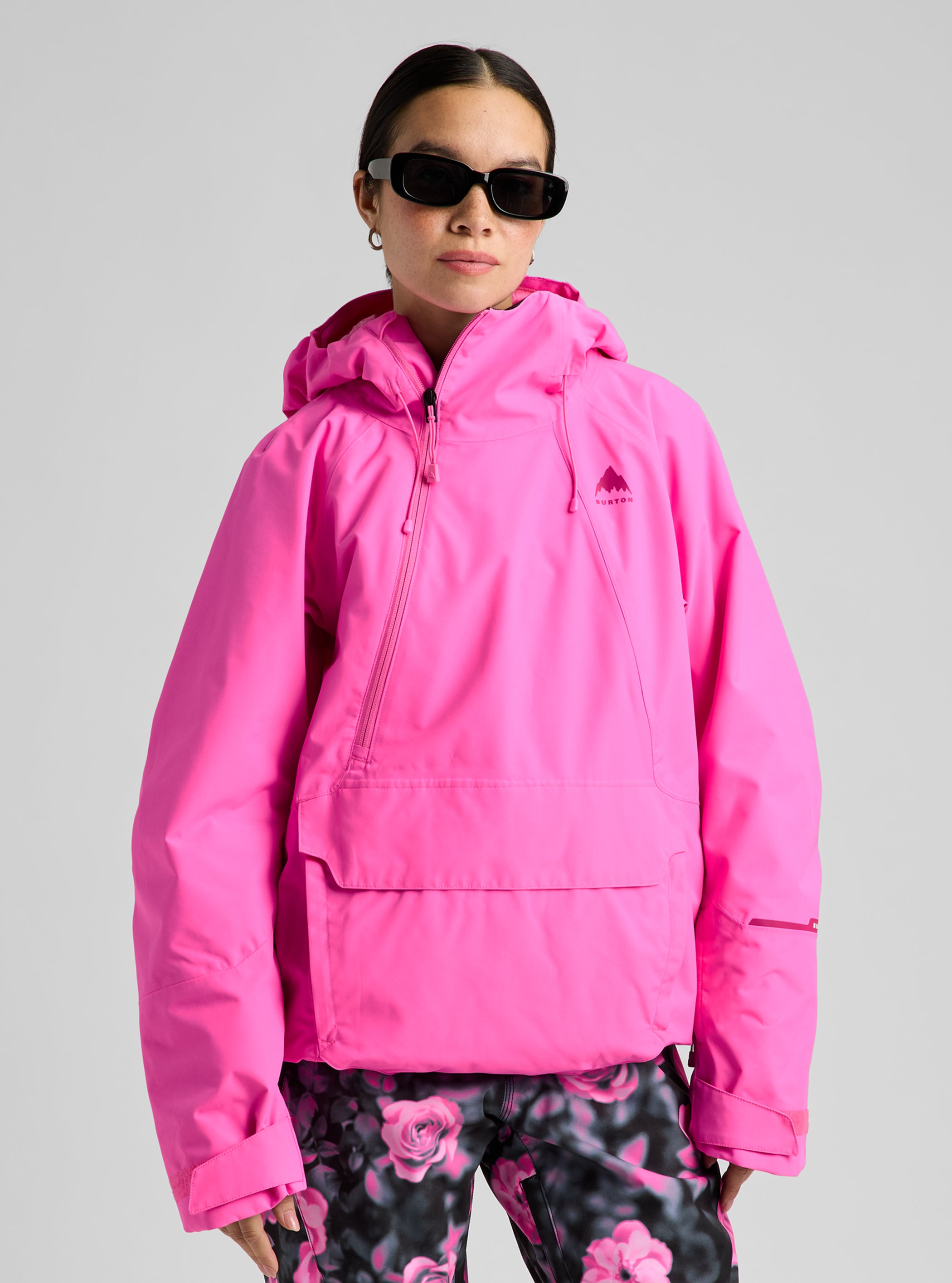 Product image of Women's Burton Reserve 2L Relaxed Anorak[Variant:Shockwave Pink]