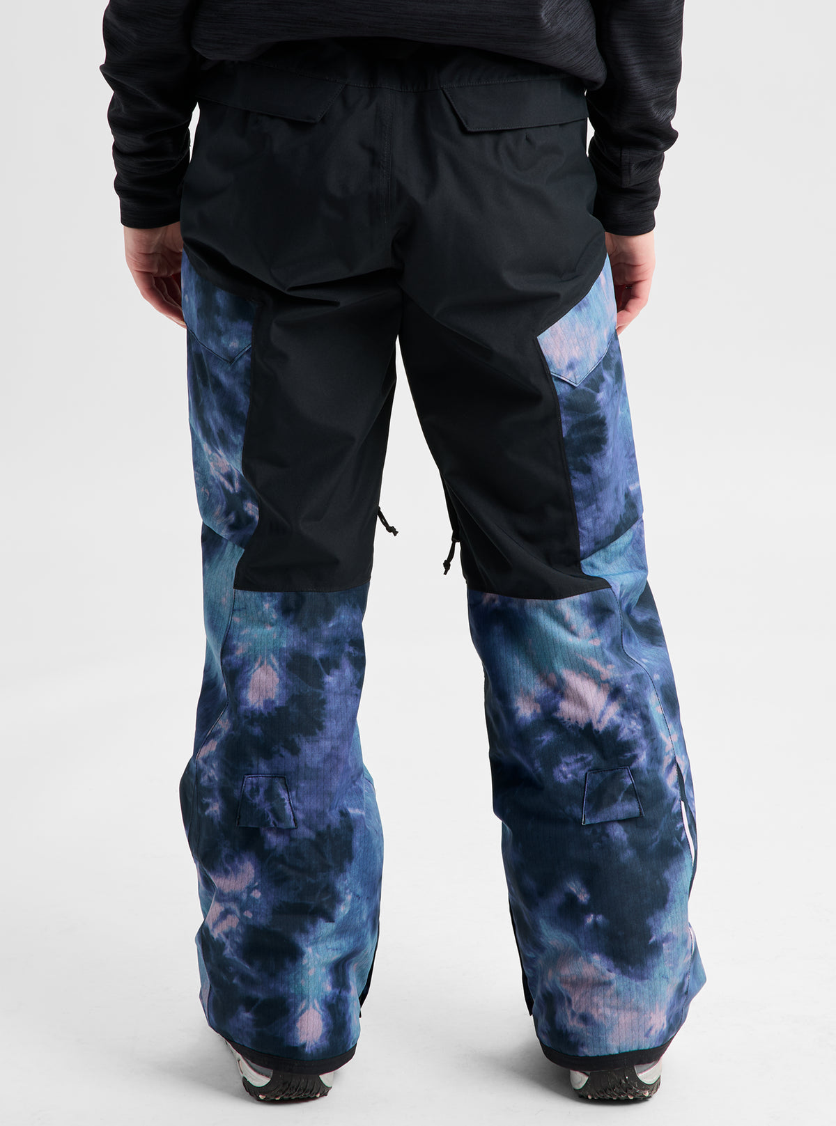 Product image of Women's Burton Reserve 2L Insulated Pants[Variant:Crystal Dye / True Black]
