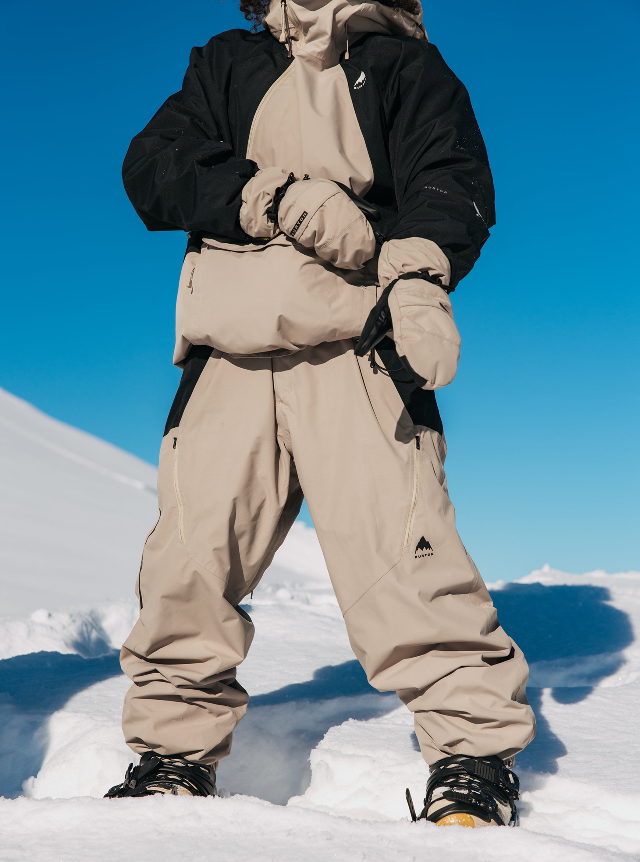 Product image of Men's Burton Reserve 2L Relaxed Pants[Variant:Summit Taupe / True Black]
