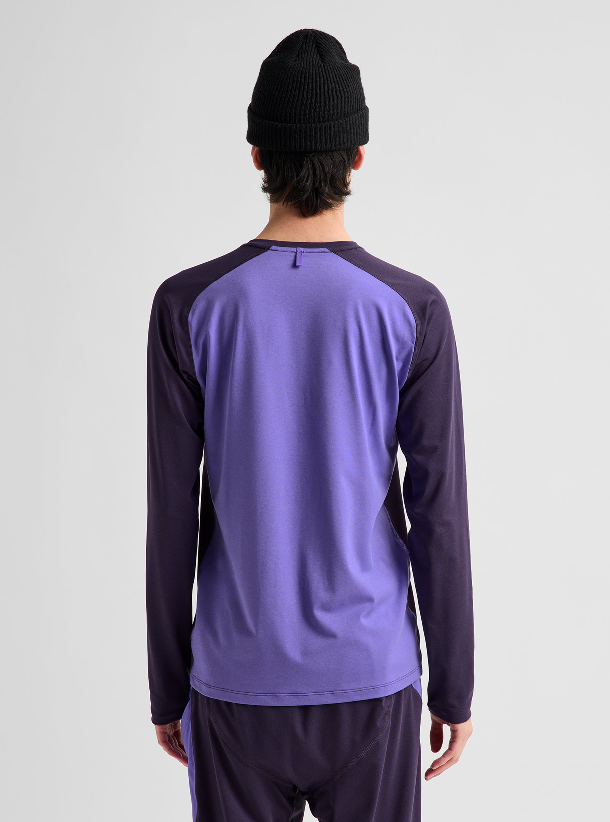 Product image of Men's Burton Synthetic Lightweight Base Layer Crewneck[Variant:Purple Voltage / Nightshade Purple]
