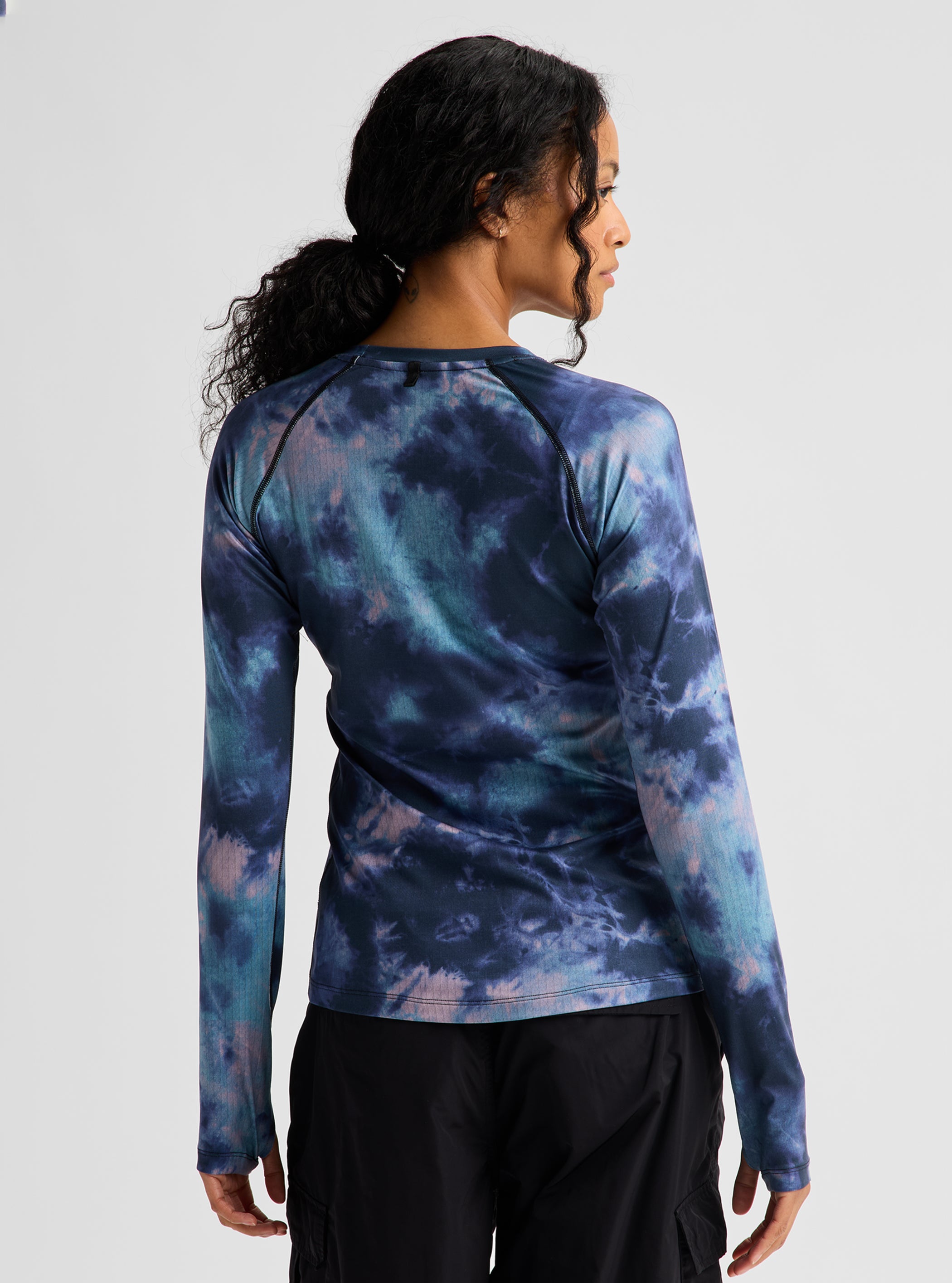 Product image of Women's Burton Lightweight Base Layer Crewneck[Variant:Crystal Dye]