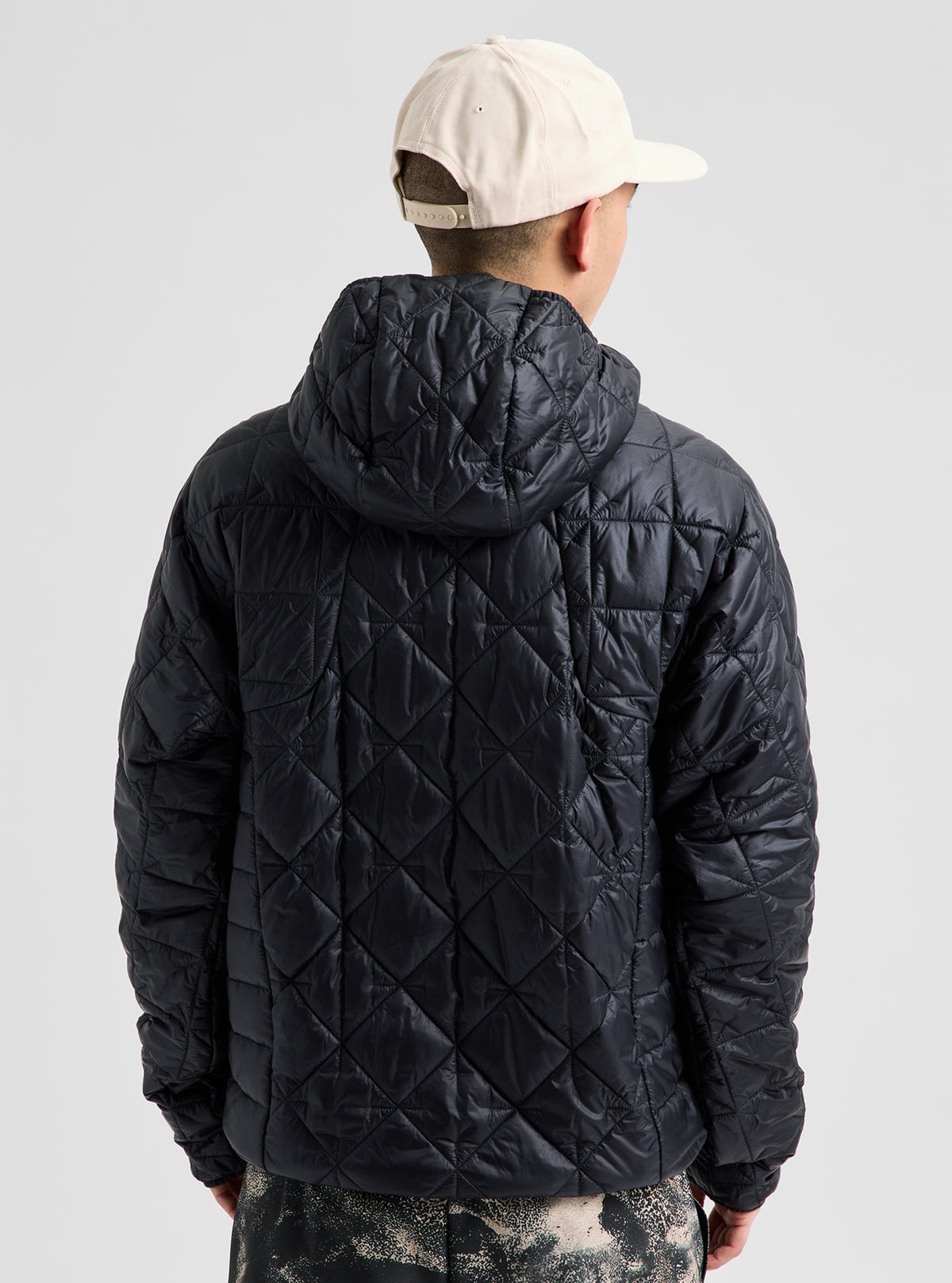 Product image of Men's Burton Reserve Synthetic Insulated Hooded Jacket[Variant:True Black]