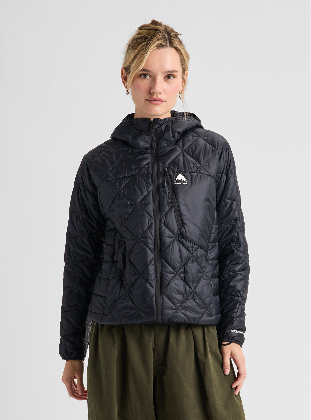 Product image of Women's Burton Reserve Synthetic Insulated Hooded Jacket[Variant:True Black]