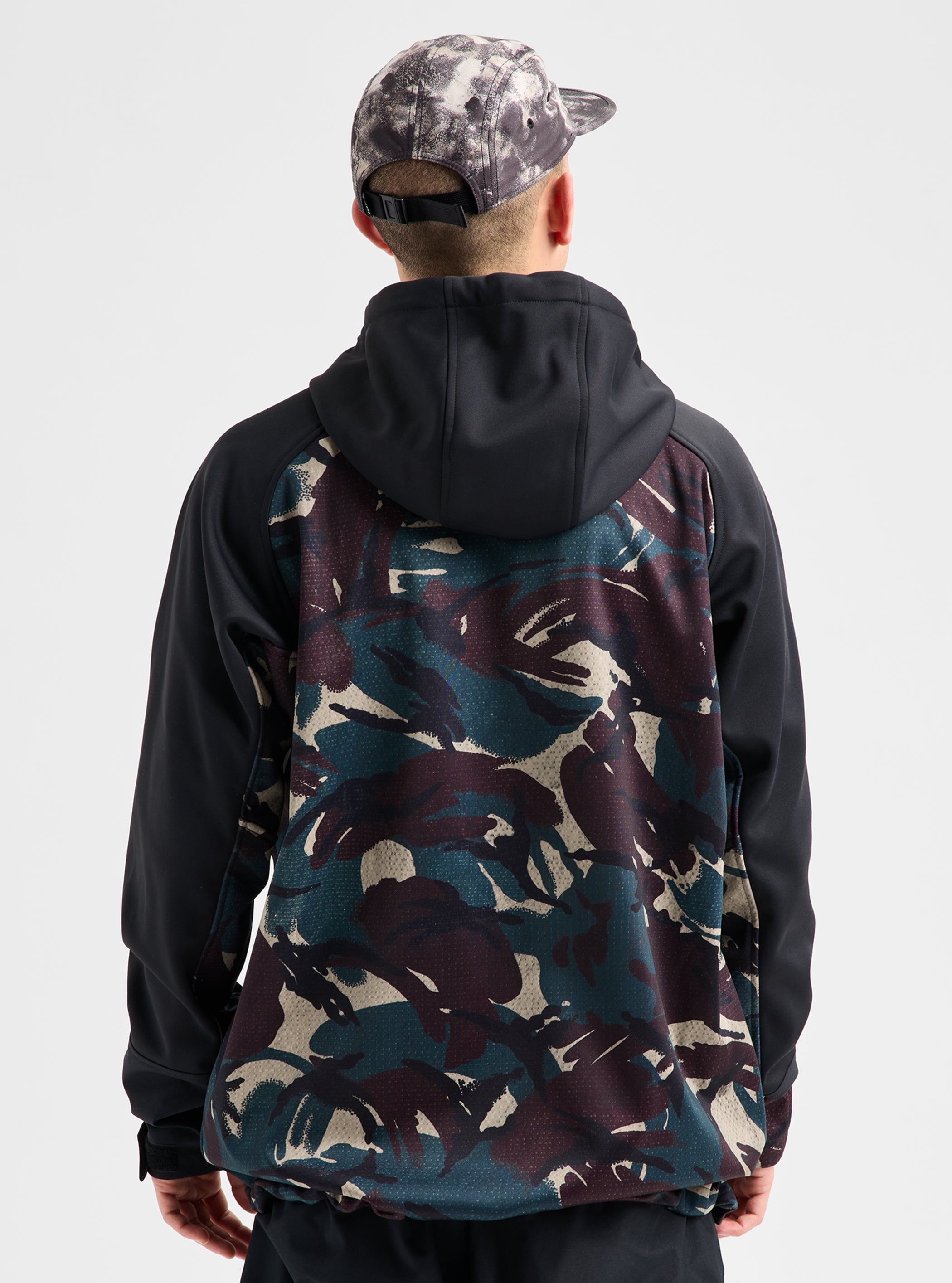 Product image of Burton Crown Weatherproof Riding Pullover Hoodie[Variant:Seersucker / True Black]