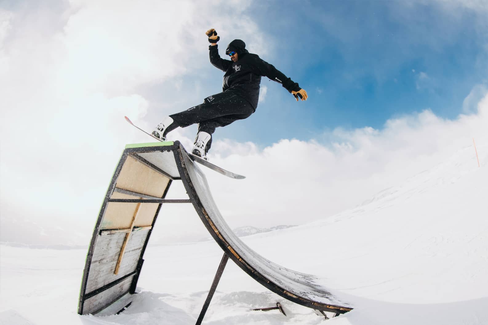 Men's Burton Custom Flying V Snowboard 2027